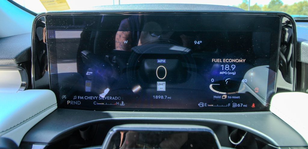 Used 2025 Lincoln Aviator Reserve w/ Equipment Group 201A AWD/4WD image 24