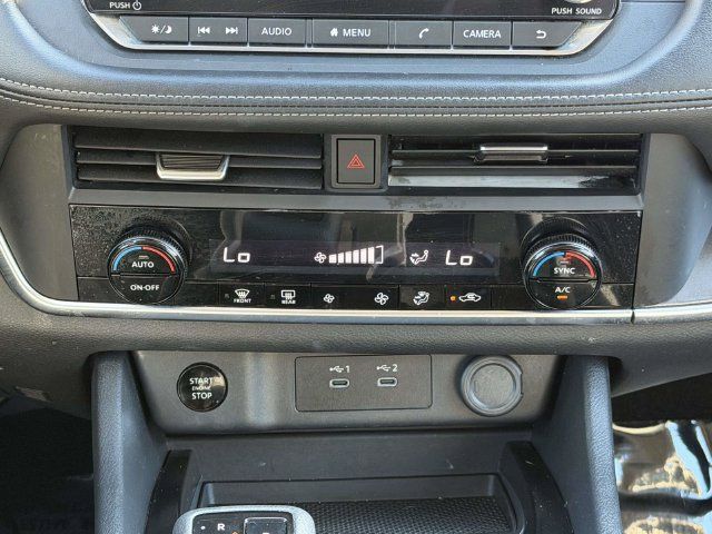 Used 2024 Nissan Rogue SV FWD image 21