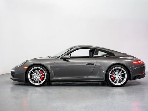 Used 2019 Porsche 911 Carrera 4S AWD/4WD image 7