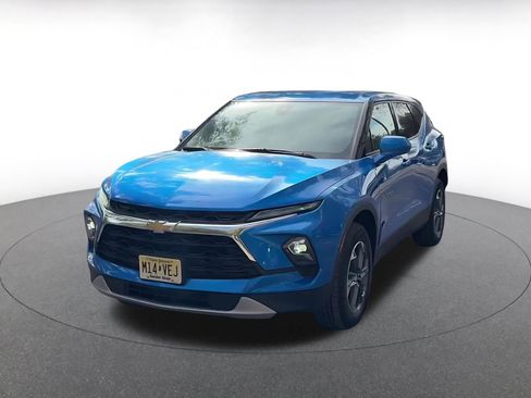 Used 2025 Chevrolet Blazer LT image 7