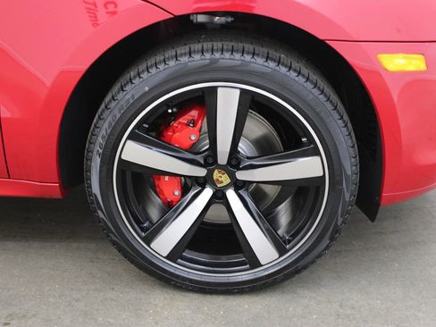 New 2026 Porsche Macan S image 15