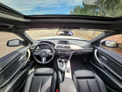 Used 2015 BMW 320i xDrive Sedan image 20