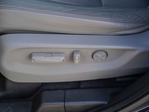 Used 2018 Honda Odyssey EX-L image 19