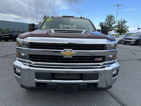 Used 2017 Chevrolet Silverado 3500 LT w/ LT Convenience Package AWD/4WD image 14