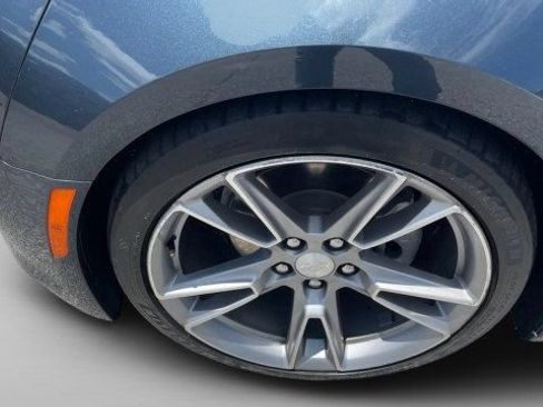 Used 2021 Chevrolet Camaro LT w/ RS Package RWD image 7