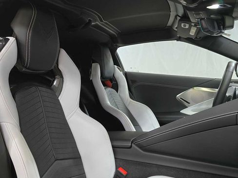 Used 2023 Chevrolet Corvette Stingray Preferred Cpe w/ Z51 Performance Package image 14