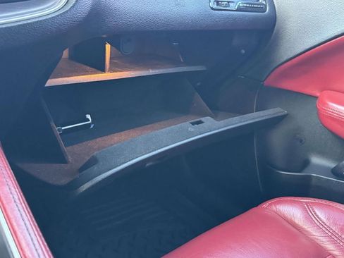 Used 2018 Dodge Challenger R/T image 29