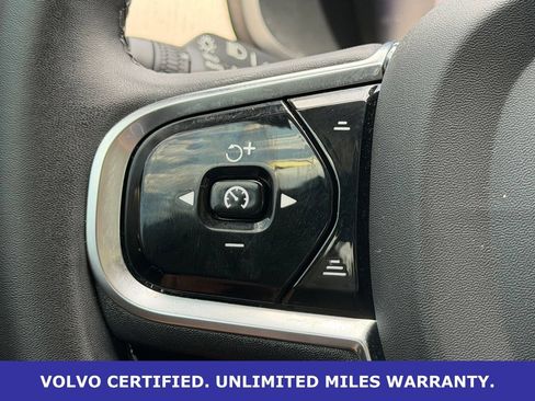 Certified 2023 Volvo S90 B6 Plus w/ Protection Package Premier AWD/4WD image 17
