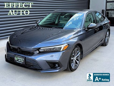 Used 2023 Honda Civic Touring image 1