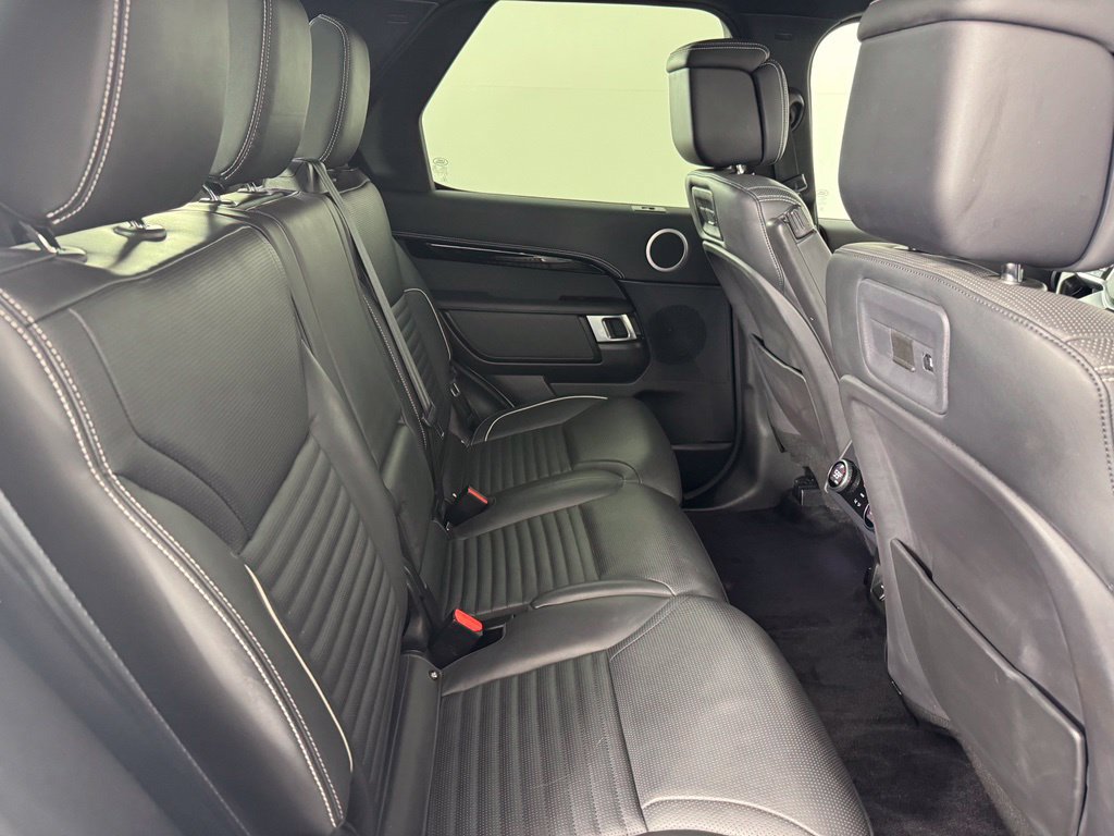 Used 2023 Land Rover Discovery S R-Dynamic AWD/4WD image 25
