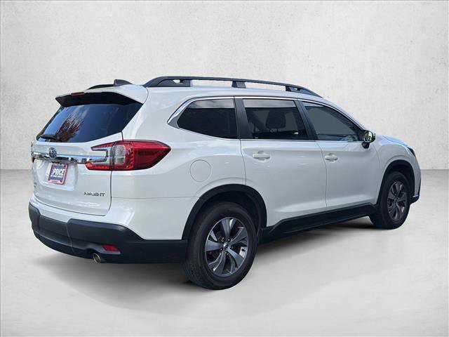 Used 2023 Subaru Ascent Premium AWD/4WD image 5