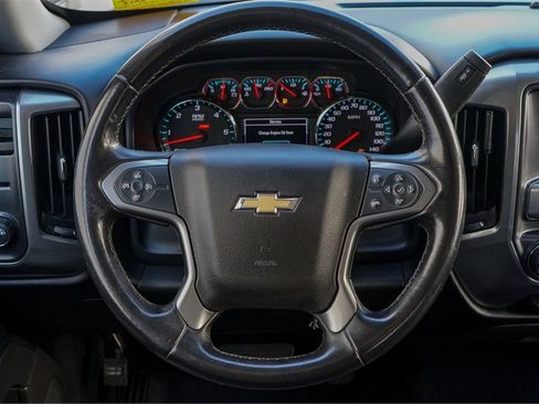 Used 2018 Chevrolet Silverado 1500 LT w/ All Star Edition image 26