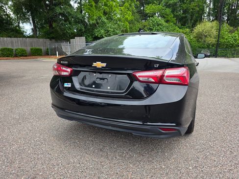 Used 2020 Chevrolet Malibu LT FWD image 6