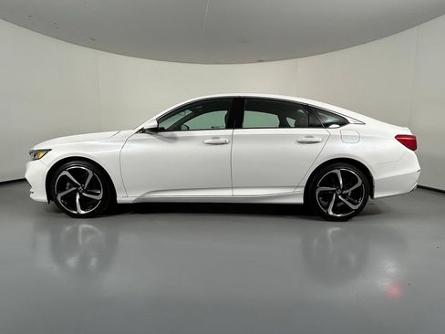 Used 2020 Honda Accord Sport image 4