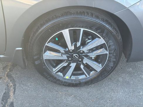 New 2025 Nissan Versa SV w/ Trunk Package image 9