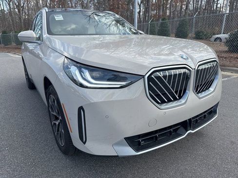Certified 2025 BMW X3 xDrive30i w/ Premium Package image 3