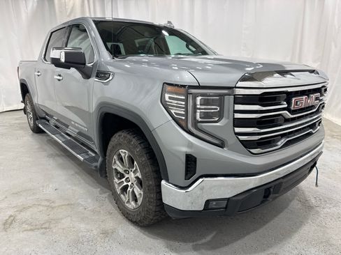Certified 2024 GMC Sierra 1500 SLT w/ LPO, GMC Protection Package AWD/4WD image 7