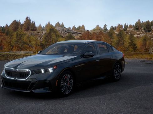 New 2026 BMW 550e xDrive AWD/4WD image 27