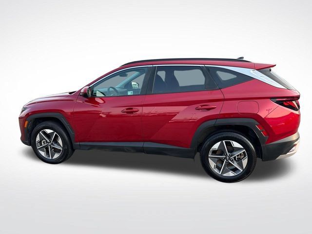 Used 2025 Hyundai Tucson SEL AWD/4WD image 2