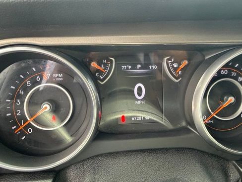 Used 2018 Jeep Wrangler Unlimited Sport AWD/4WD image 13