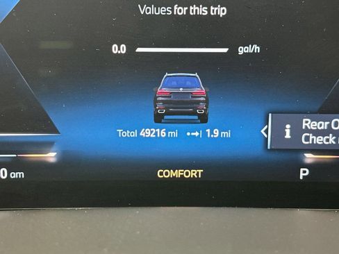 Used 2024 BMW X7 xDrive40i image 27