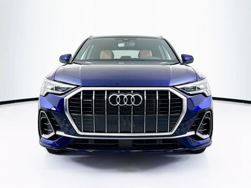 Used 2025 Audi Q3 2.0T Premium Plus w/ Premium Plus Package AWD/4WD image 5