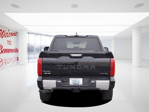 Used 2025 Toyota Tundra Limited AWD/4WD image 6