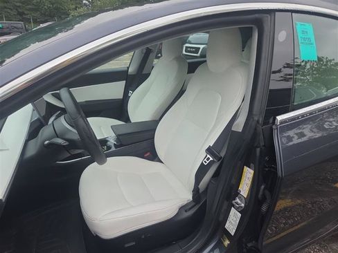 Used 2019 Tesla Model 3 Long Range AWD/4WD image 6