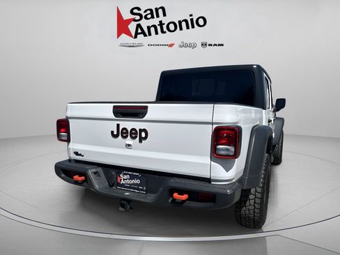 Used 2023 Jeep Gladiator Mojave AWD/4WD image 14