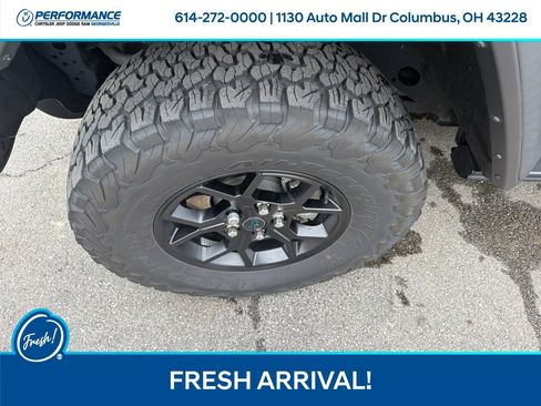 Used 2024 Jeep Wrangler Unlimited AWD/4WD image 11