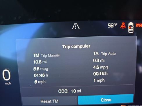 New 2026 Volvo XC60 T8 Plus w/ Protection Package Premier image 19