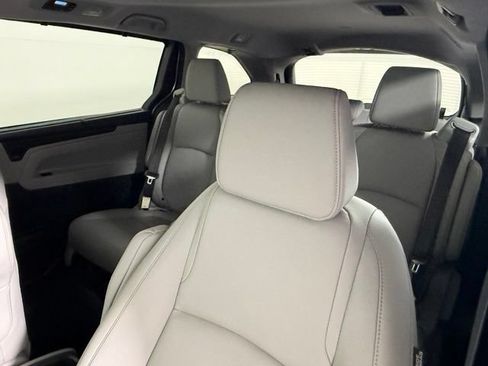 Used 2020 Honda Odyssey EX-L image 35