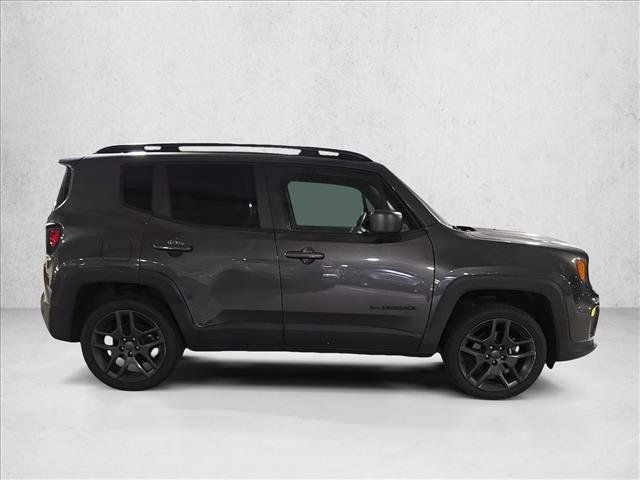Used 2021 Jeep Renegade Latitude AWD/4WD image 4