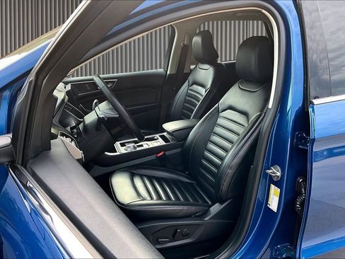 Used 2024 Ford Edge SEL AWD/4WD image 25