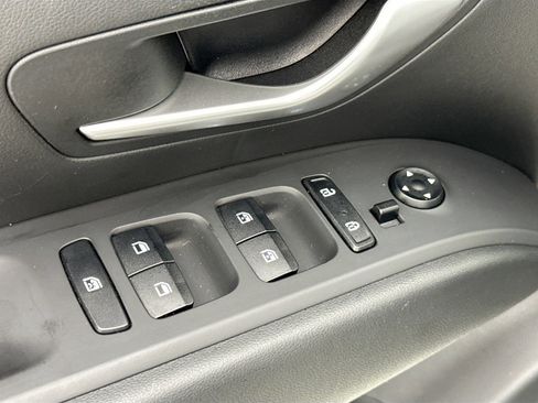 Used 2023 Hyundai Tucson SEL w/ Convenience Package image 17