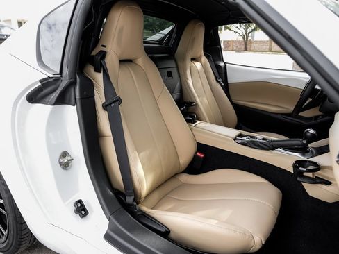 Used 2025 MAZDA MX-5 Miata RF Grand Touring image 57