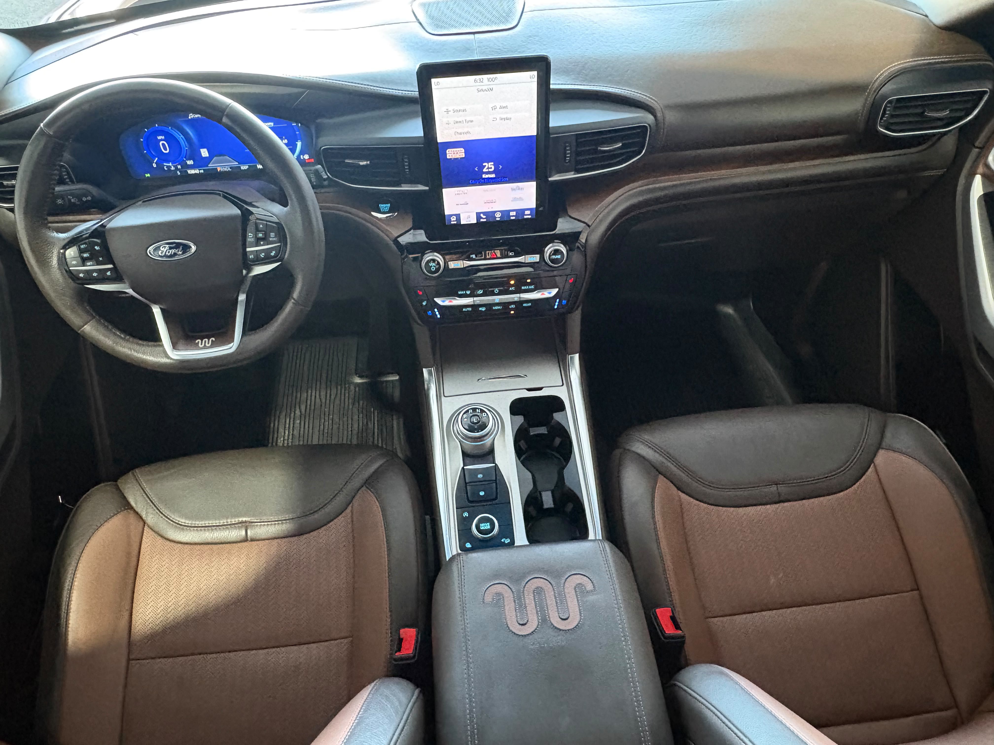Used 2022 Ford Explorer King Ranch w/ Premium Technology Package AWD/4WD image 21