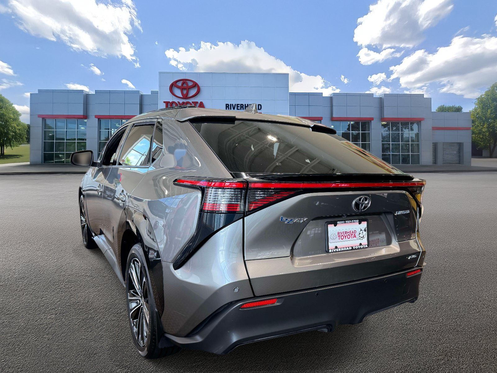 Certified 2023 Toyota bZ4X AWD w/ Weather Package image 4
