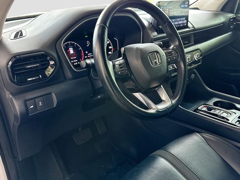 Used 2023 Honda Pilot EX-L image 9