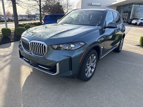 New 2026 BMW X5 xDrive50e w/ Parking Assistance Package image 1