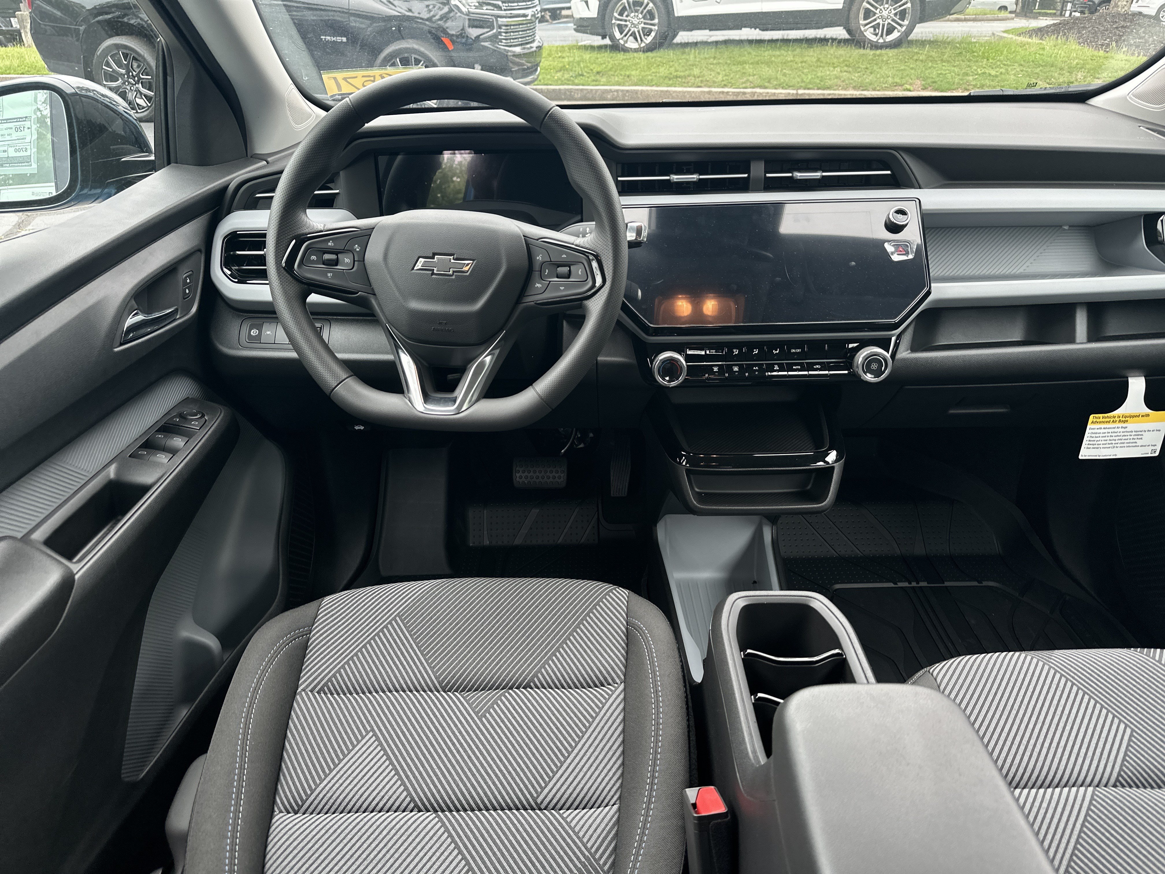 New 2027 Chevrolet Bolt LT FWD image 21