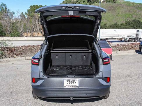 Used 2024 Volkswagen ID.4 Pro image 24