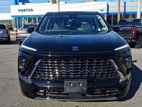 Certified 2025 Buick Enclave Avenir w/ Super Cruise Package image 2