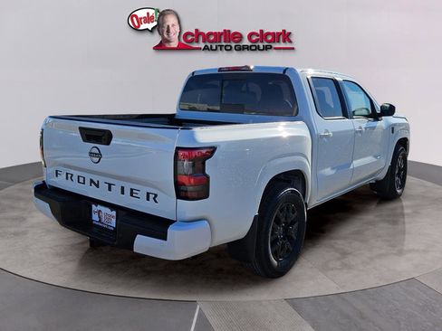 New 2026 Nissan Frontier SV w/ SV Convenience Package RWD image 6