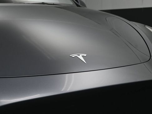 Used 2022 Tesla Model Y Performance AWD/4WD image 4