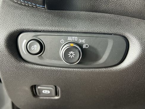 Certified 2023 Chevrolet Blazer RS w/ Driver Confidence II Package image 19