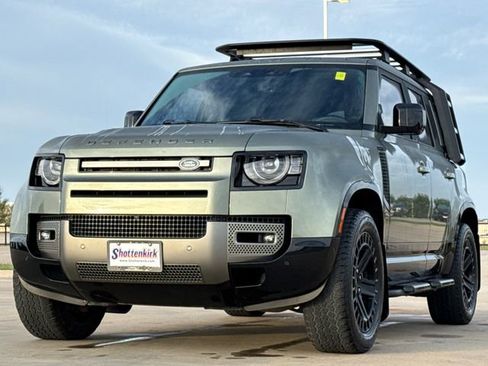 Used 2021 Land Rover Defender 110 X-Dynamic HSE AWD/4WD image 3
