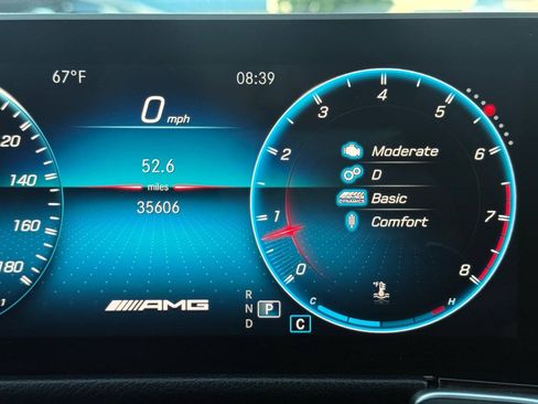 Used 2021 Mercedes-Benz GLB 35 AMG 4MATIC w/ AMG Night Package image 42