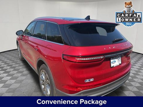 Used 2022 Lincoln Corsair AWD w/ Premium Package image 3