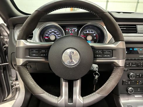 Used 2012 Ford Mustang Shelby GT500 image 35